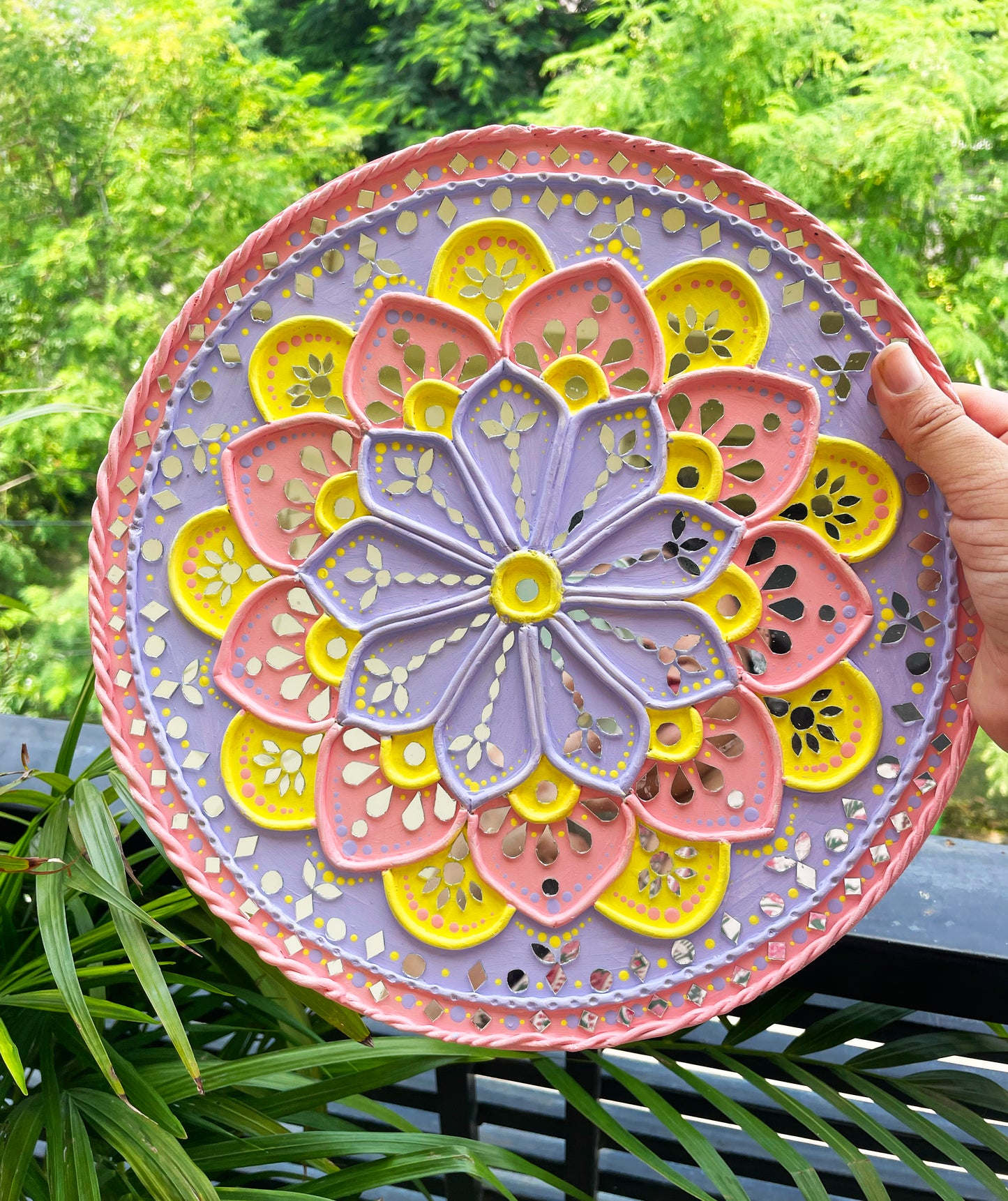 Pastel Hues - Lippan Art With Mirror Work