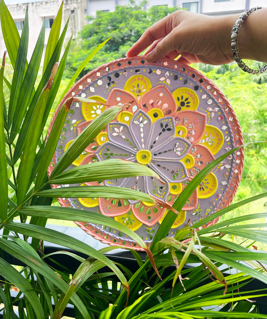Pastel Hues - Lippan Art With Mirror Work
