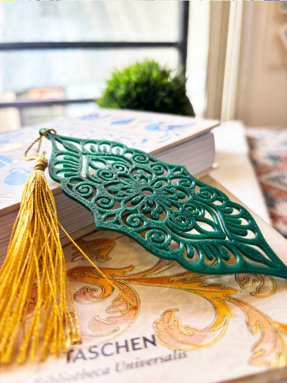 Emerald - Aesthetic Motif Bookmark