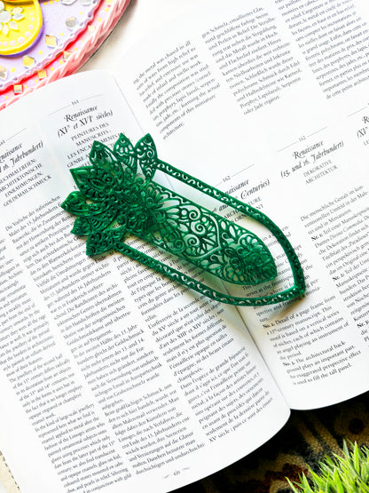 Green Lotus - Aesthetic Motif Bookmark