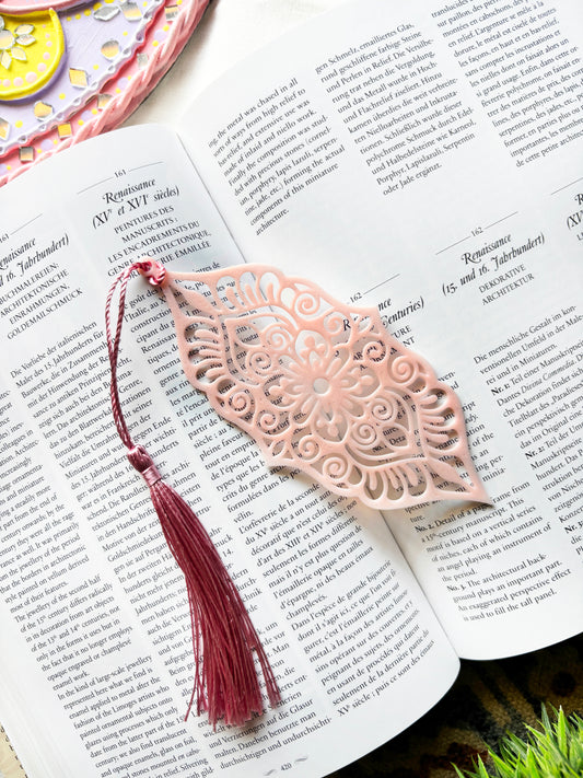 Rose Quartz - Aesthetic Motif Bookmark With Tassel