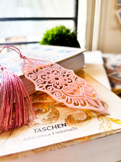 Rose Quartz - Aesthetic Motif Bookmark With Tassel